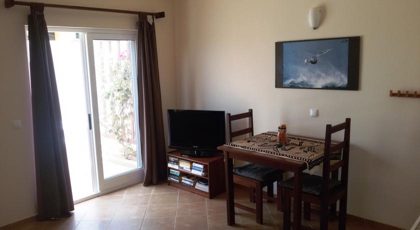 studio boteto cucina tv booking studio Boteto Boavista