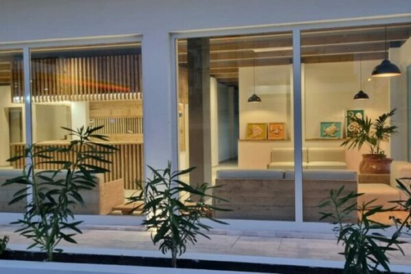 305766211_10228138949649832_6744803304457518798_n