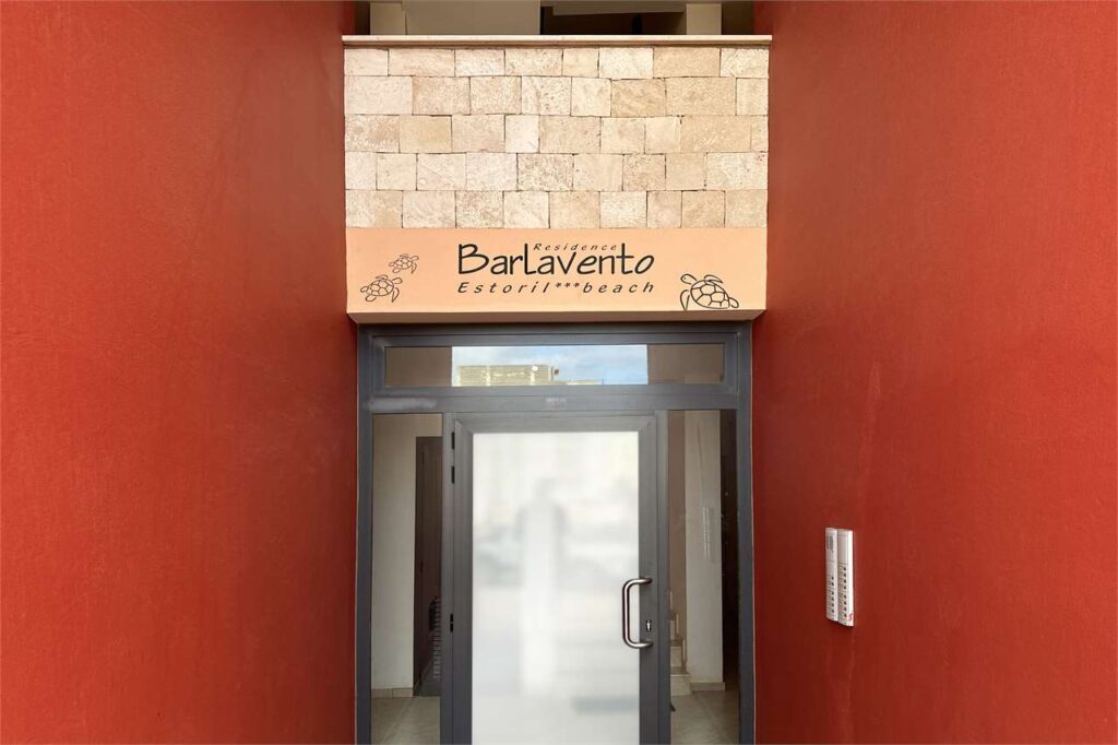 Appartamento T1 Boavista Capo Verde a pochi passi dal mare, arredato e luminoso. Perfetto per vacanze, residenza o investimento sicuro nella zona Estoril.